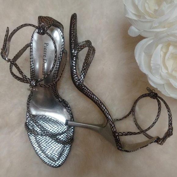 PIERRE DUMAS metallic stiletto ankle strap sandal - Picture 2 of 8